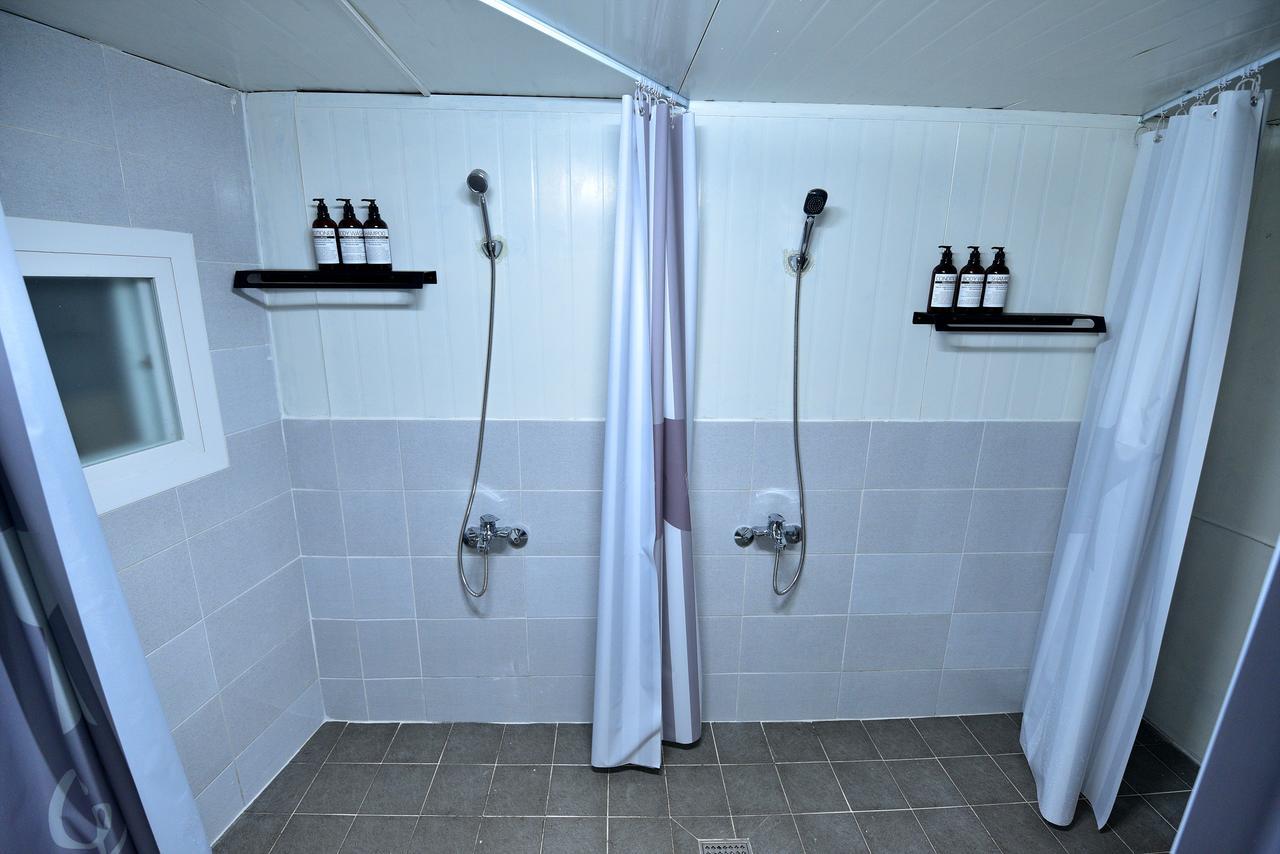 Hotel A Strange Day Seogwipo Zewnętrze zdjęcie